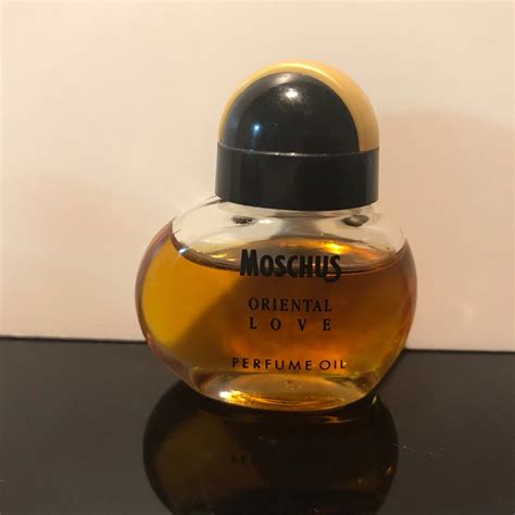 Moschus Perfume Oil .